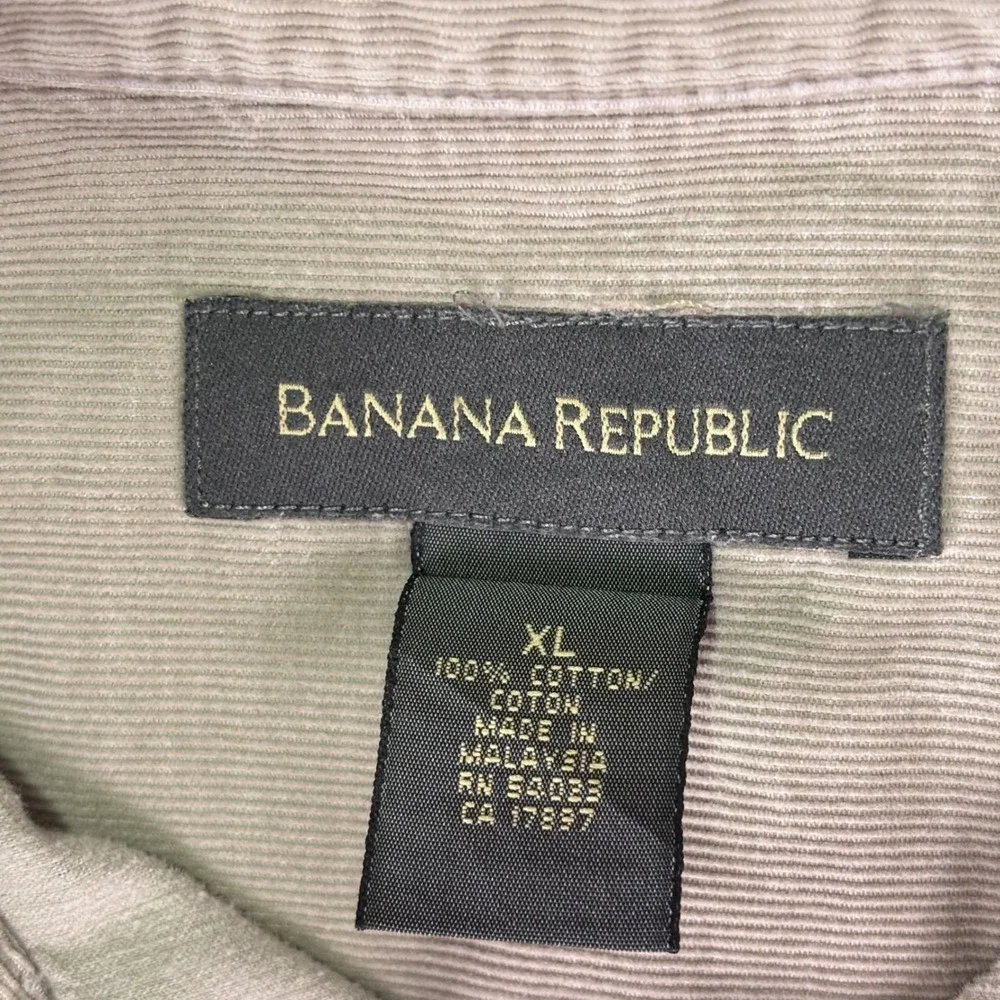 Banana Republic Men's‎ Corduroy Button Down Shirt Size XL Gray Long Sleeve